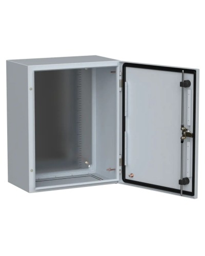 ЩМП-50.40.25 УХЛ1 IP66 500x400x250 TITAN 5 (TI5-10-N-050-040-025-66). Шкаф металлический с монтажной платой. IEK в Москве