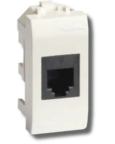 Розетка RJ-45 Brava 1 модуль белая (76654B): Розетка компьютерная с одним разъёмом в Москве